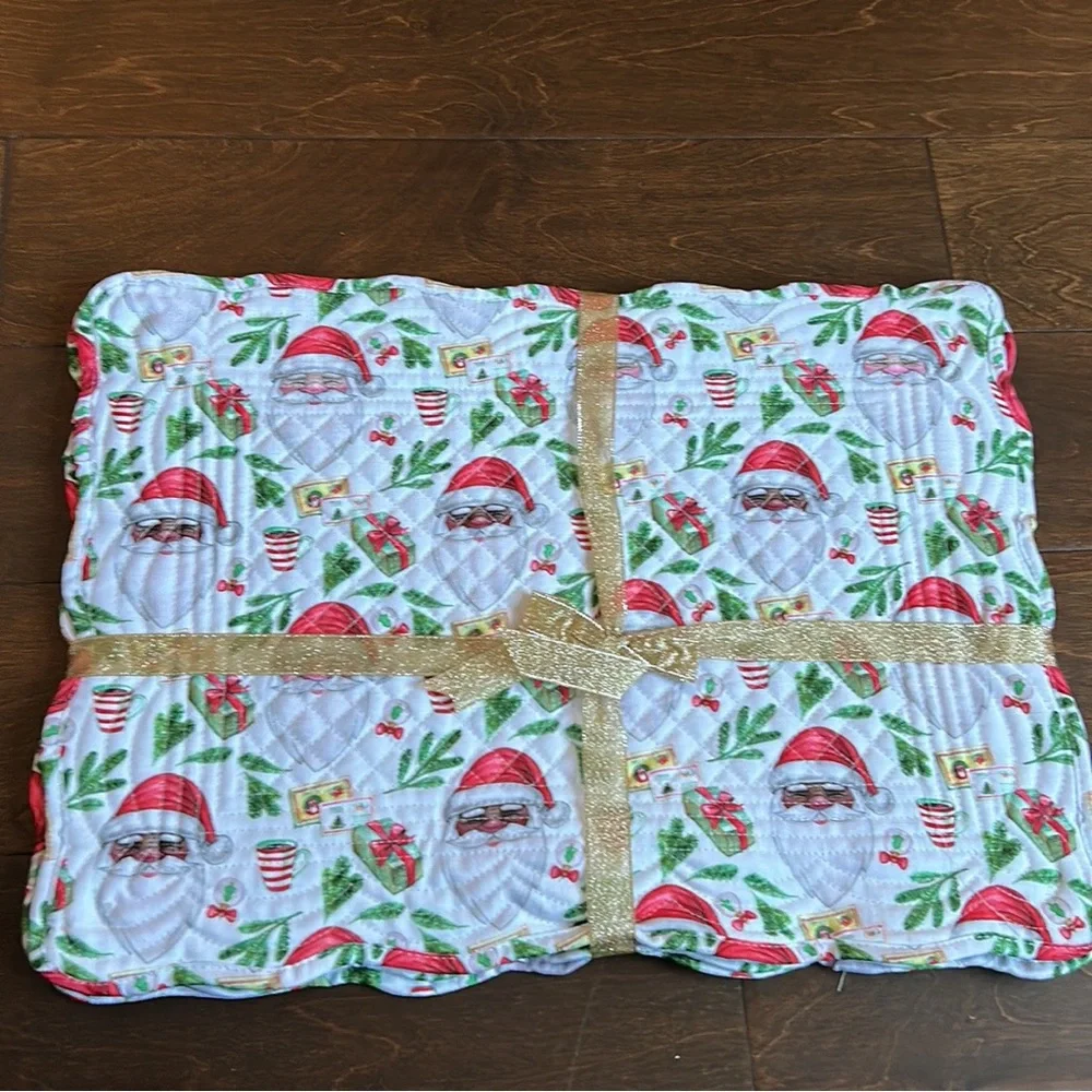 Colordrift Set of 4 Christmas Placemats New Quilted Santa Face gifts Holly